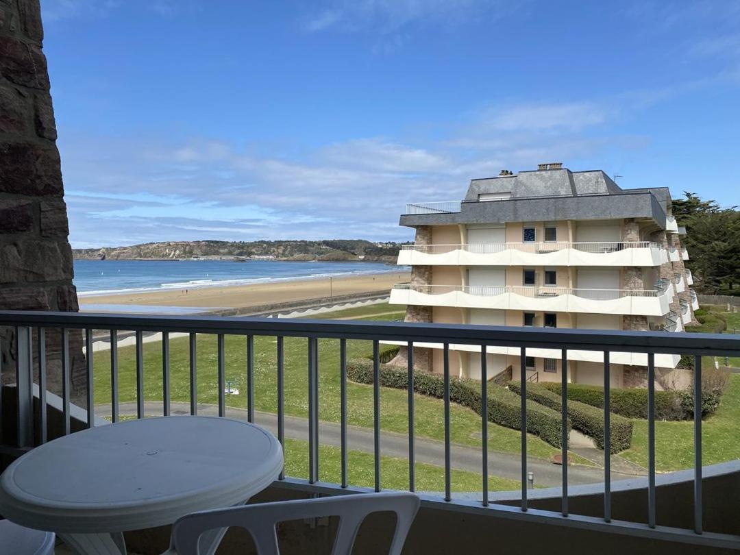441 - A Erquy, En Bordure De La Tres Belle Plage De Caroual 2Km De Sables Fin Exterior photo